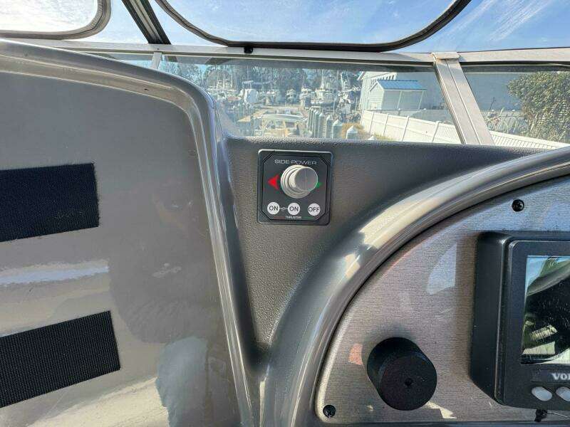 2007 Cruisers Yachts 395 Motoryacht