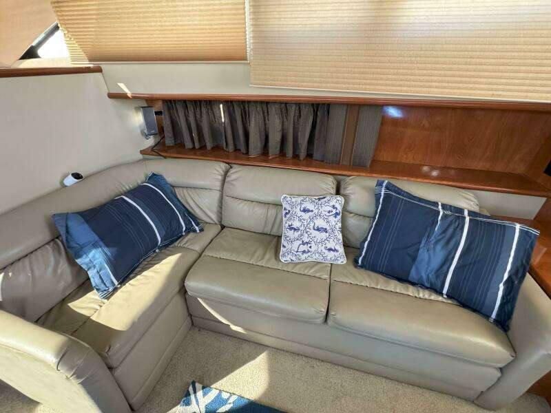 2007 Cruisers Yachts 395 Motoryacht