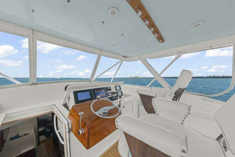 2006 Buddy Davis 48 Express PALE HORSE