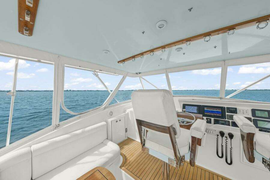 2006 Buddy Davis 48 Express PALE HORSE