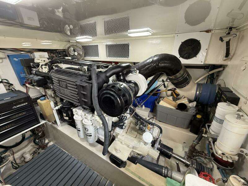 2006 Buddy Davis 48 Express PALE HORSE