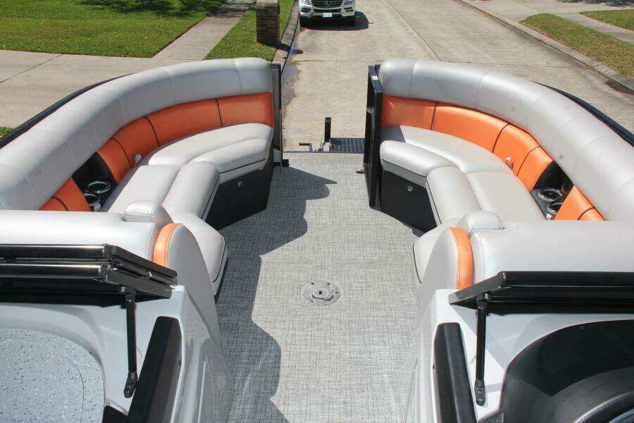 2021 Berkshire 25 Sport CL