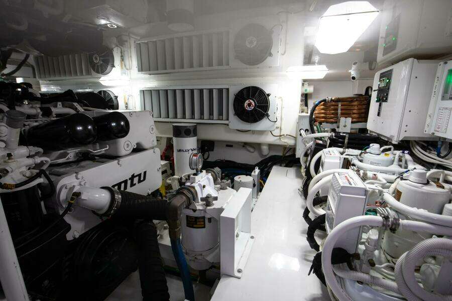 Viking 62 On the Edge III Engine Room