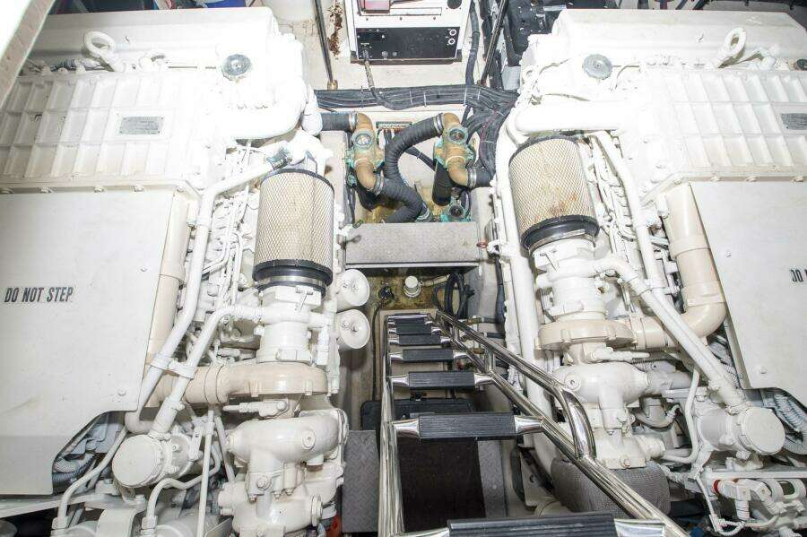 2011 Sea Ray 580 Sundancer