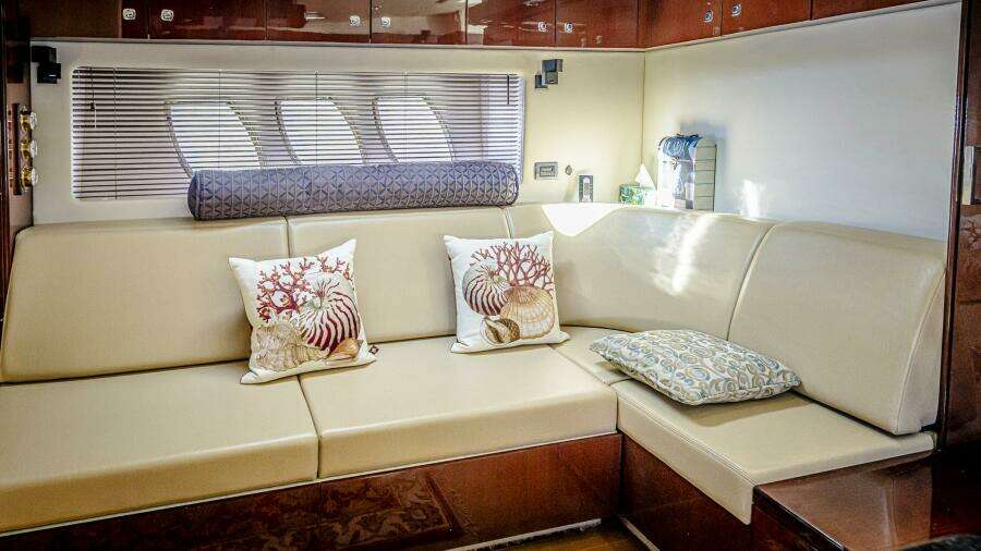 2011 Sea Ray 580 Sundancer