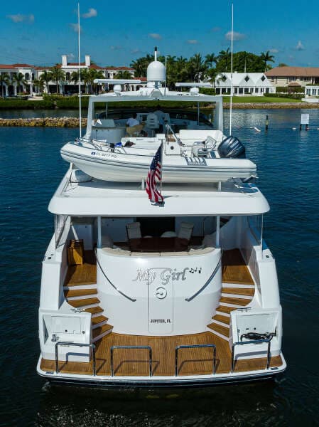 Westport 95 - My Girl - exterior