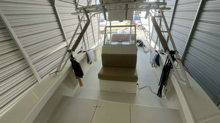 1990 Ocean Master 31