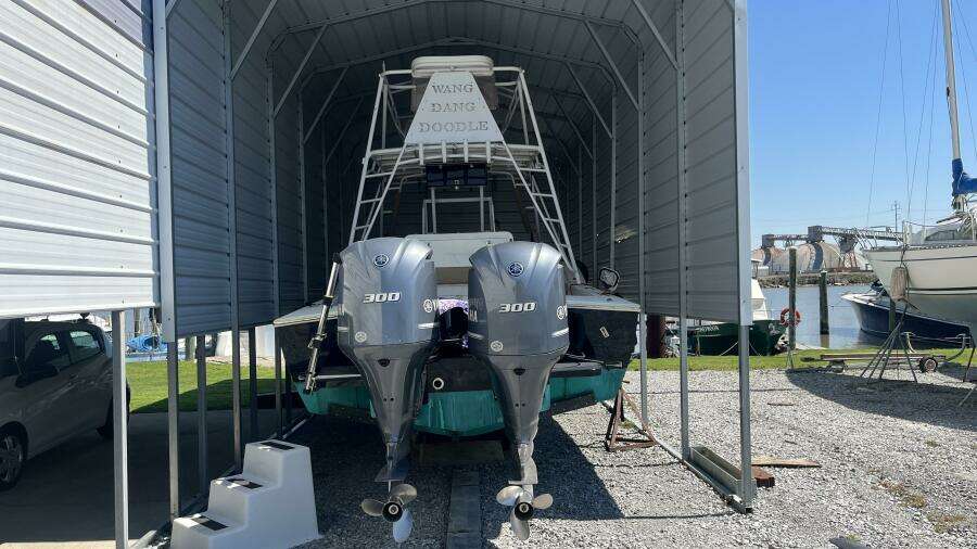 1990 Ocean Master 31