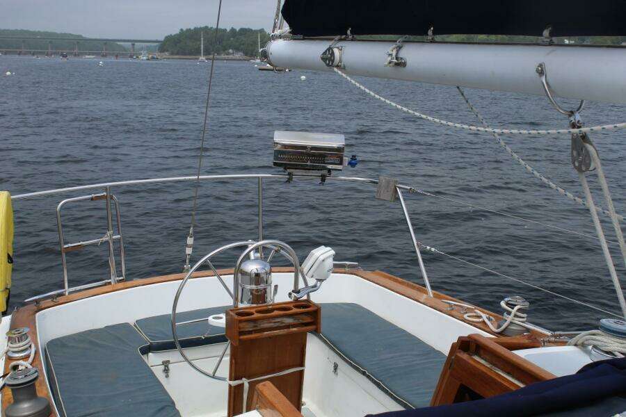 1979 Gulfstar 37 Sloop