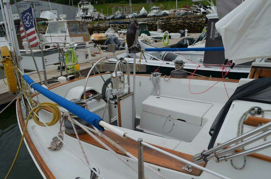 1983 C&C LANDFALL 38 SLOOP