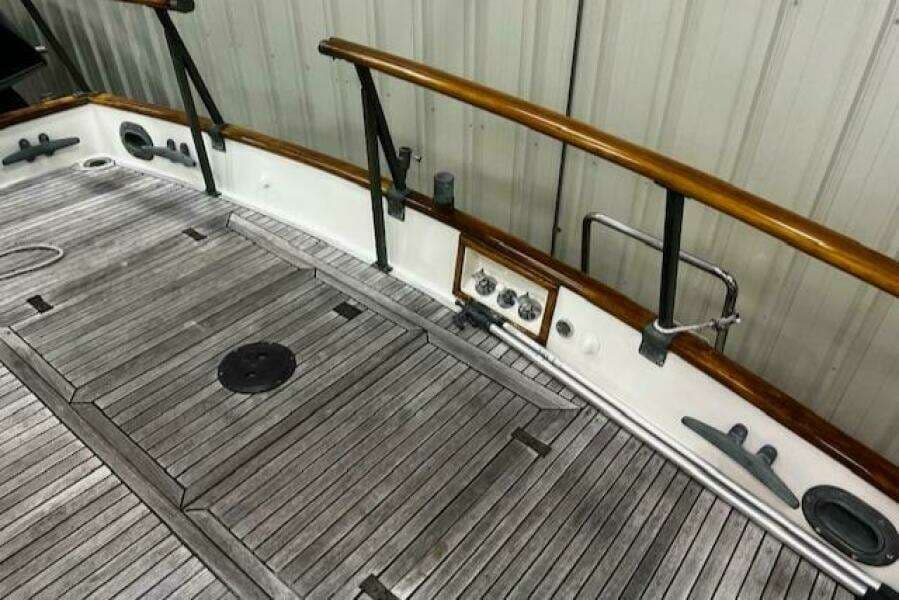 1984 Grand Banks Trawler