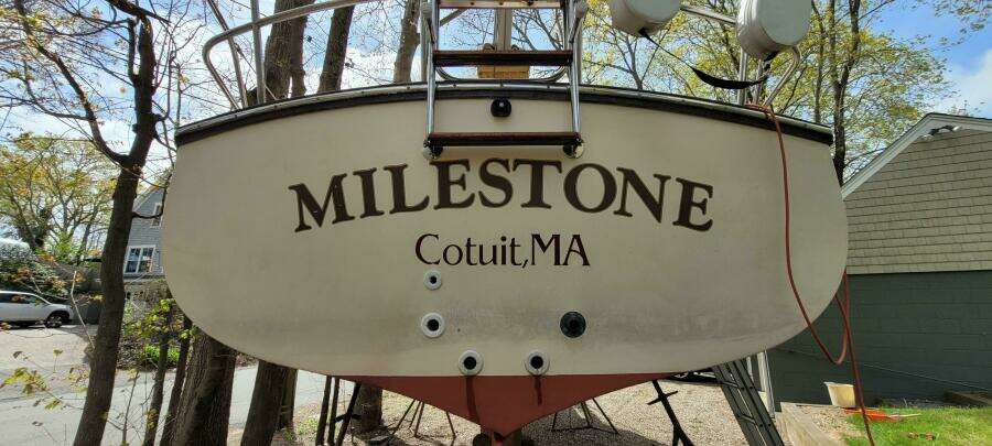 1986 Island Packet 27 Sloop