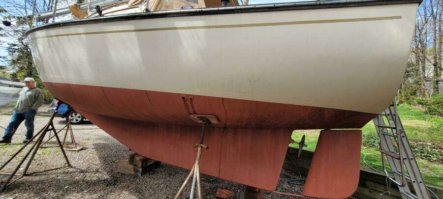 1986 Island Packet 27 Sloop