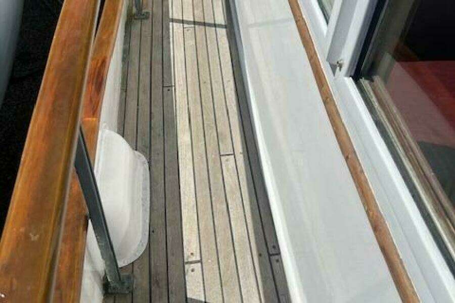 1972 Grand Banks Trawler