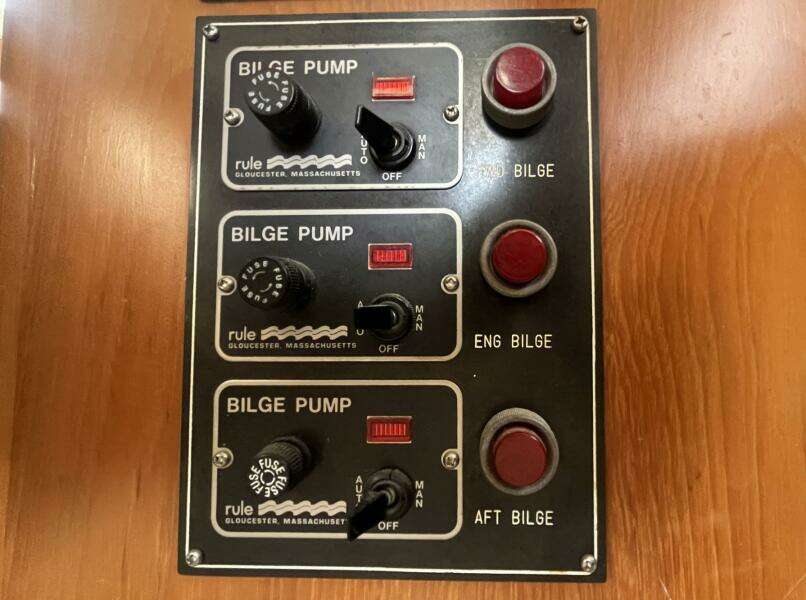 1987 Symbol 44 Sun Deck MK II