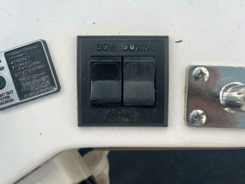 1987 Symbol 44 Sun Deck MK II