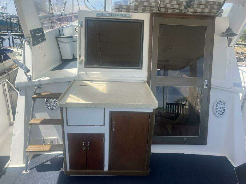 1987 Symbol 44 Sun Deck MK II