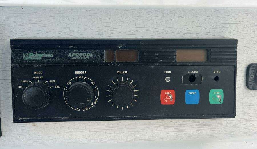 1987 Symbol 44 Sun Deck MK II