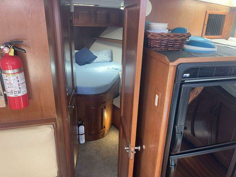 1987 Symbol 44 Sun Deck MK II