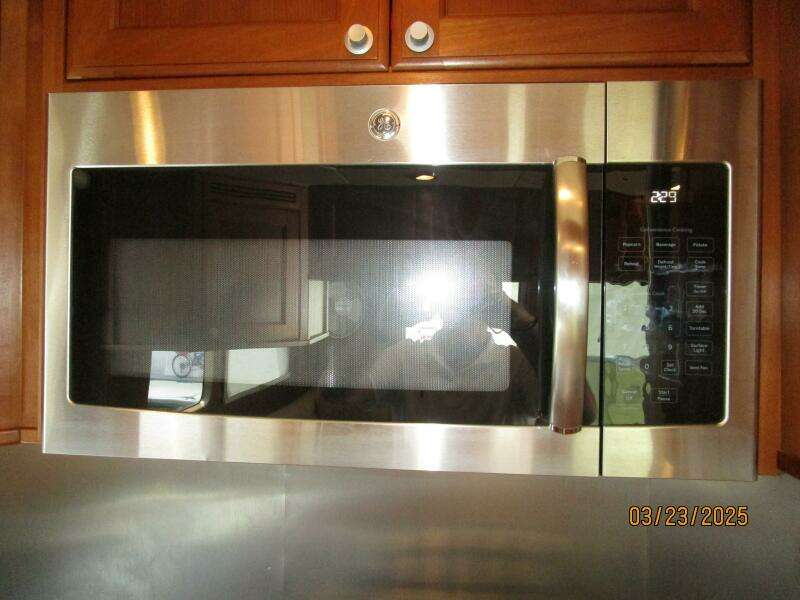 45' Northwest galley microwave