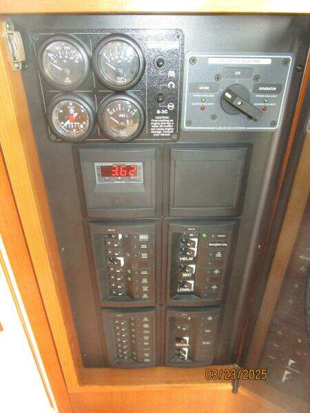 45' Northwest electrical panel1