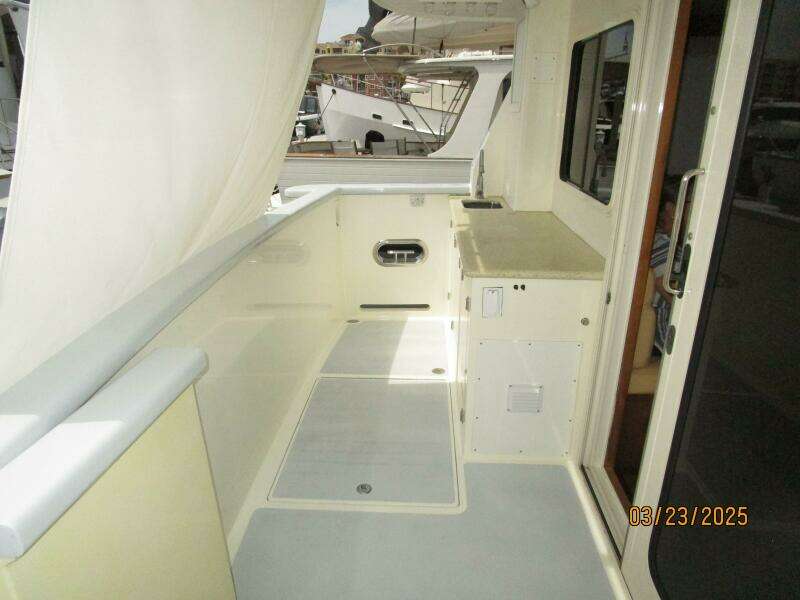45' Northwest aftdeck port
