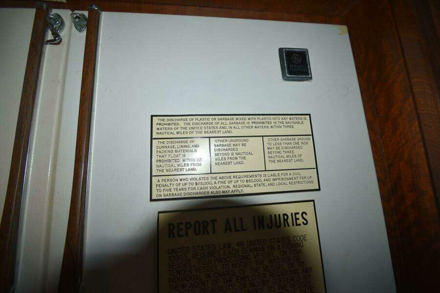 1978 Hatteras 46 Convertible