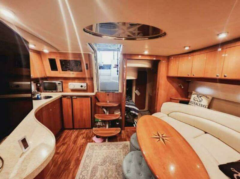 2007 Regal 4460 Commodore