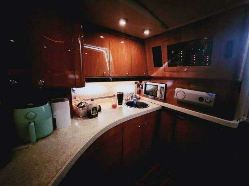 2007 Regal 4460 Commodore