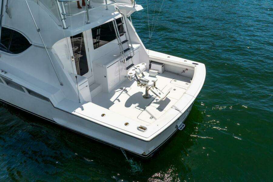 2005 Hatteras 50 Convertible