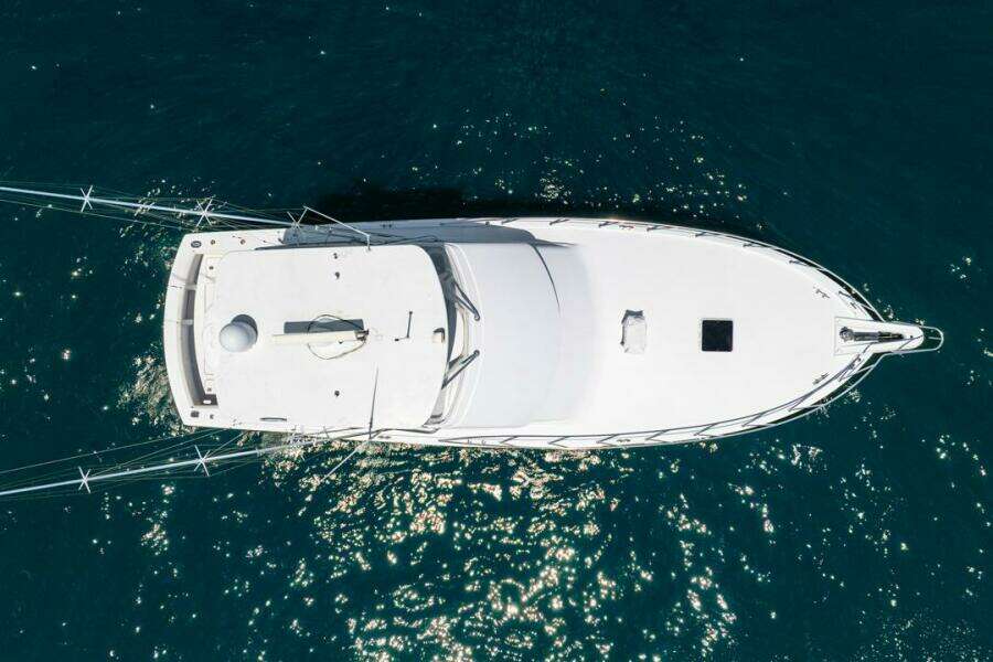 2005 Hatteras 50 Convertible