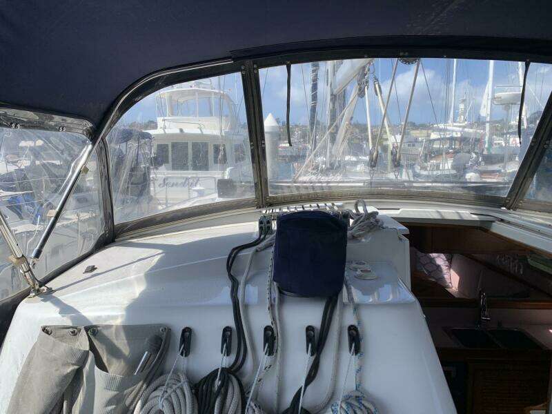 2007 Catalina Morgan 440 Deck Salon