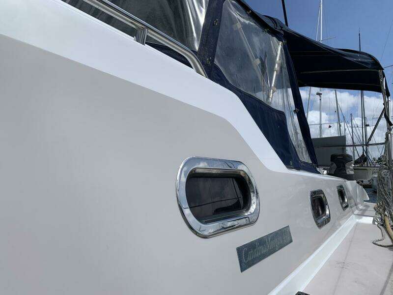 2007 Catalina Morgan 440 Deck Salon