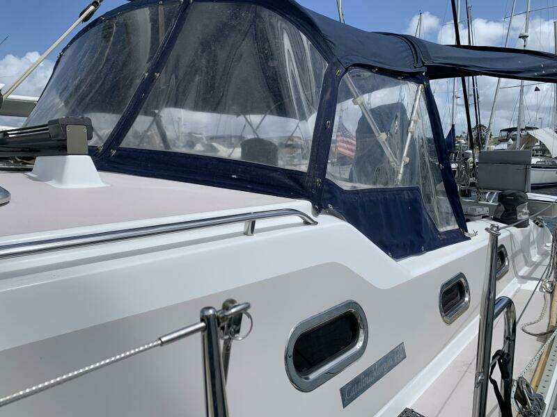 2007 Catalina Morgan 440 Deck Salon