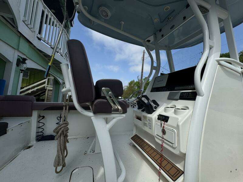 2017 Tidewater 252 LXF