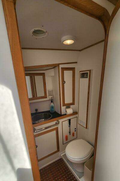 2004 Dudley Dix Jacobs Bros 43 Pilot