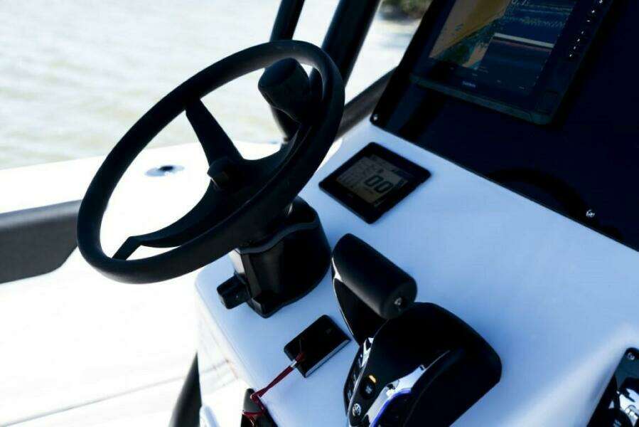 2025 Edgewater 208CC