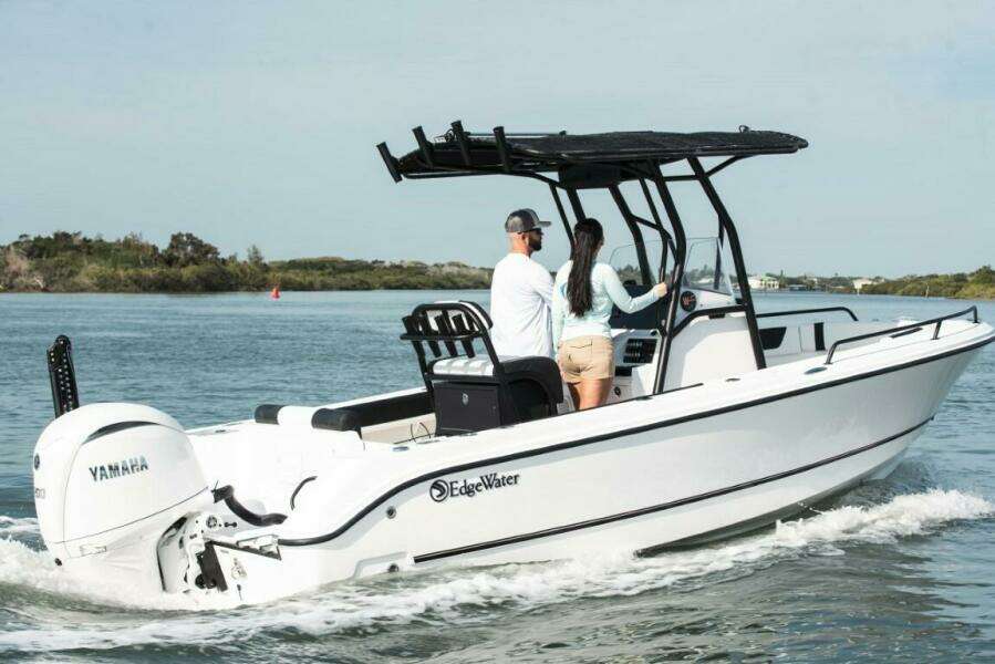 2025 Edgewater 208CC