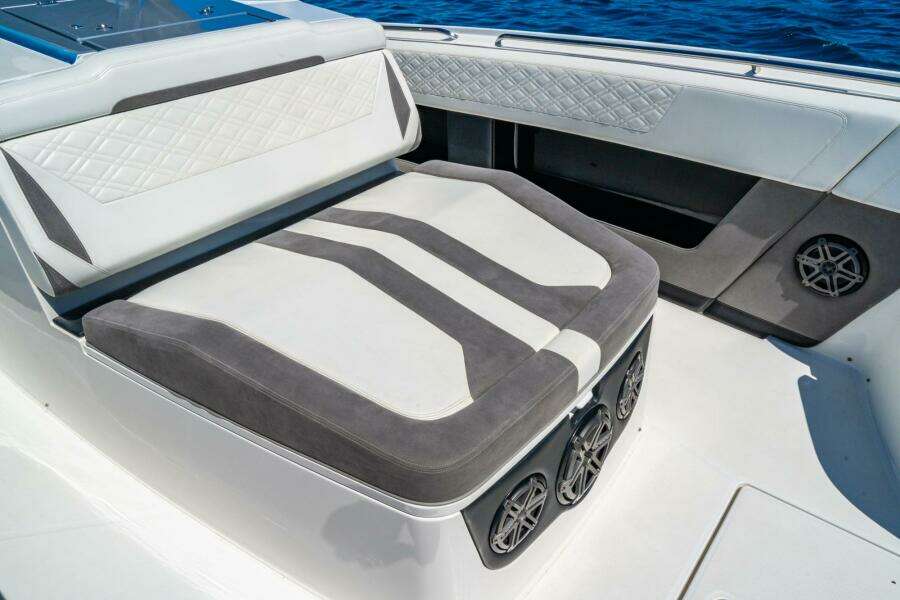 2019 Cigarette 41 GTR Reserve