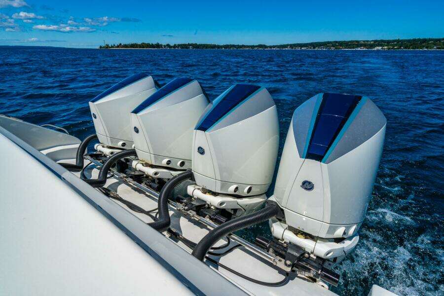 2019 Cigarette 41 GTR Reserve