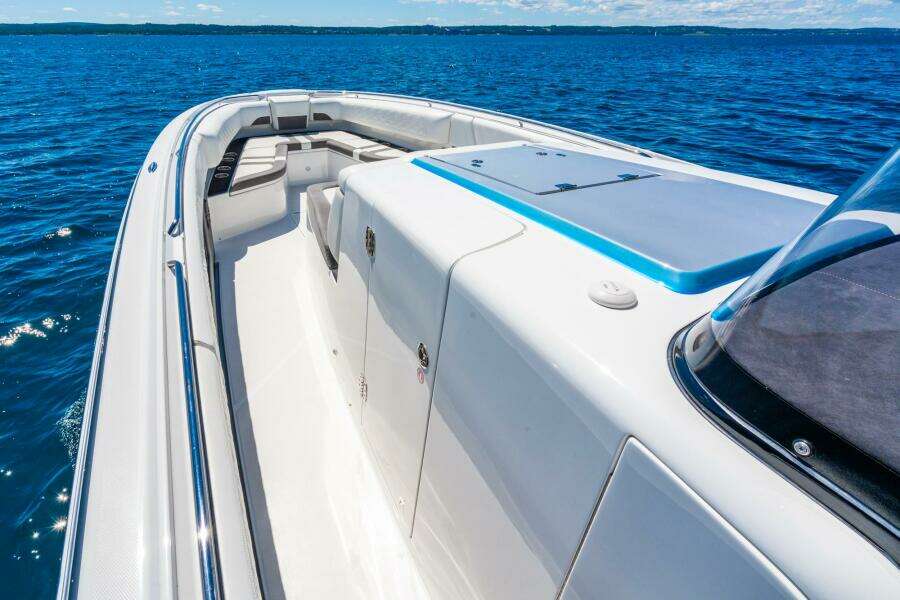 2019 Cigarette 41 GTR Reserve