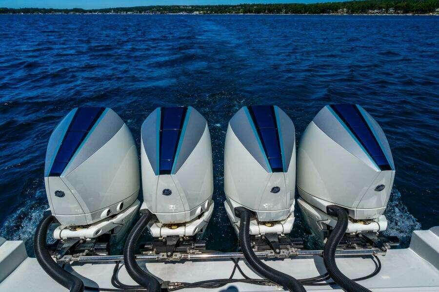 2019 Cigarette 41 GTR Reserve