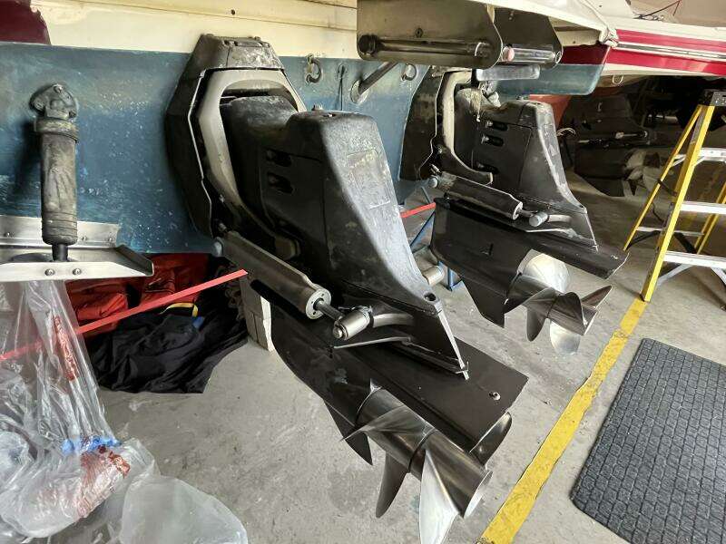 2005 Chris-Craft Corsair 28