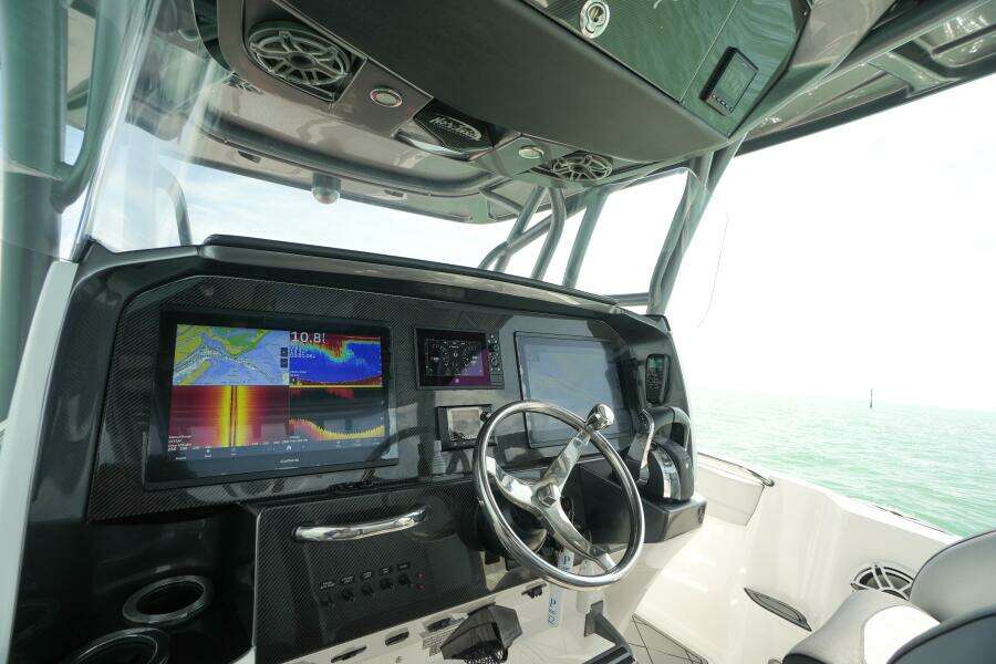 2020 Nor-Tech 390 Sport