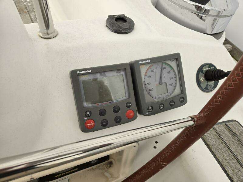 2007 Beneteau 49