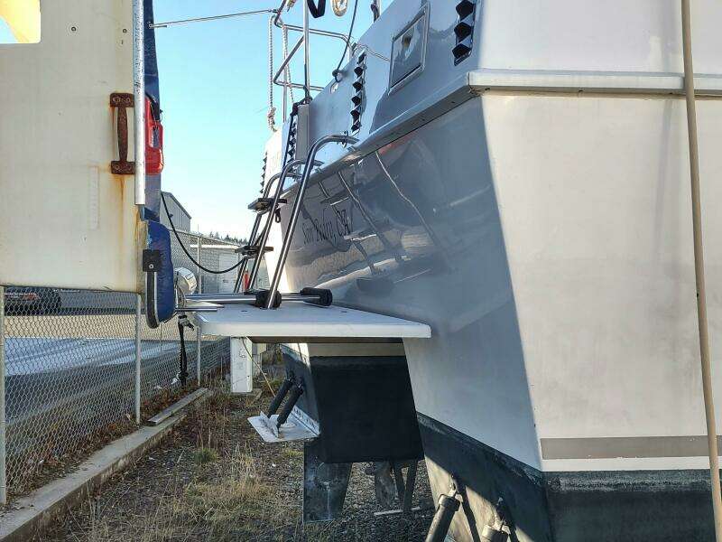 2002 Endeavour Catamaran Trawlercat 36