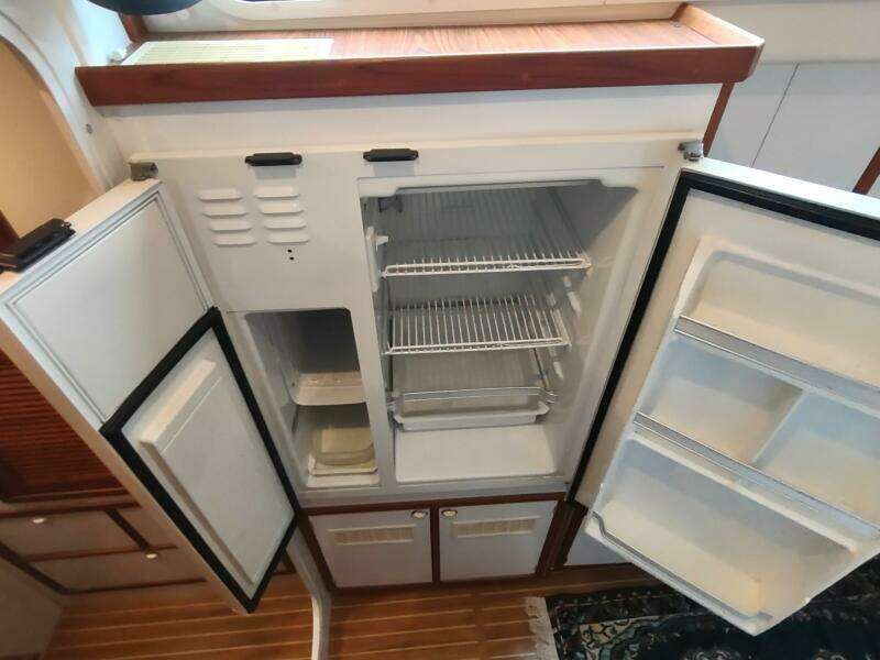 2002 Endeavour Catamaran Trawlercat 36