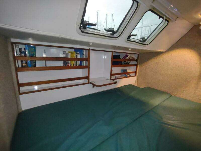 2002 Endeavour Catamaran Trawlercat 36