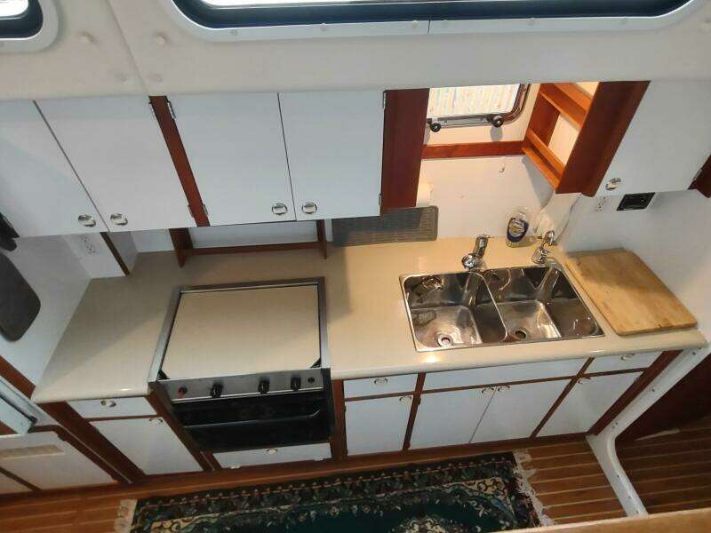 2002 Endeavour Catamaran Trawlercat 36
