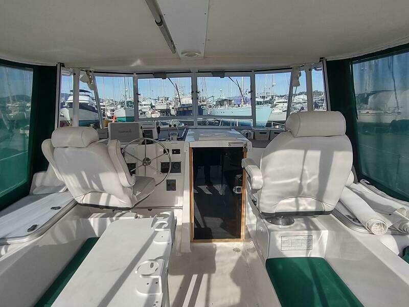 2002 Endeavour Catamaran Trawlercat 36